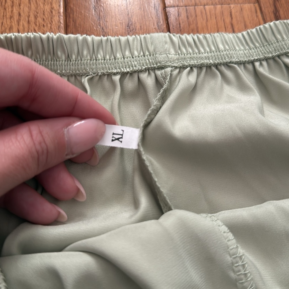 Silky Ruffle Pjs - sage green - Picture 2 of 3